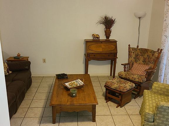 4th image of 2735 SW 35th Pl #Cw801
