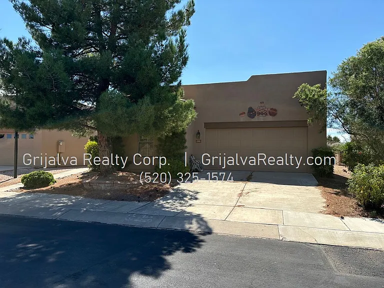 991 W Via De La Fonda — Photo 1