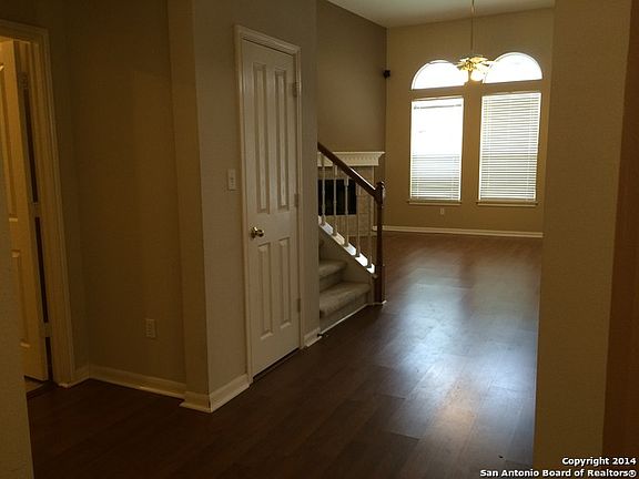 4th image of 2615 Concan St