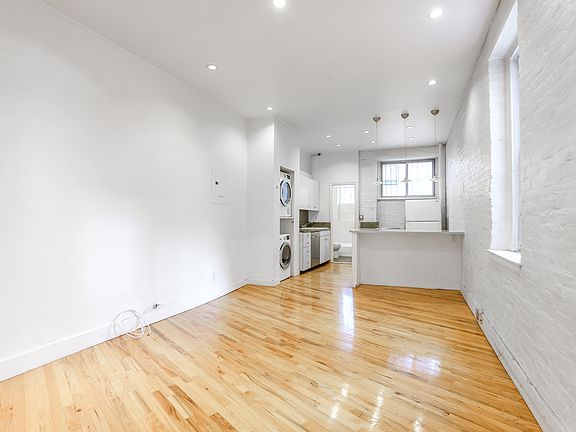 4th image of 313 W 17th St APT 1E