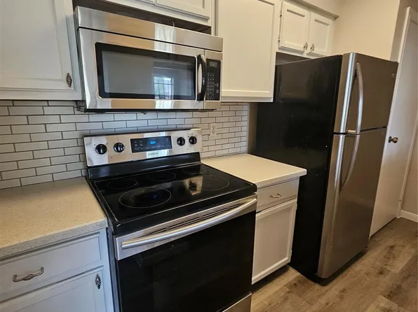 8299 Cambridge St APT 101, Houston, TX 77054