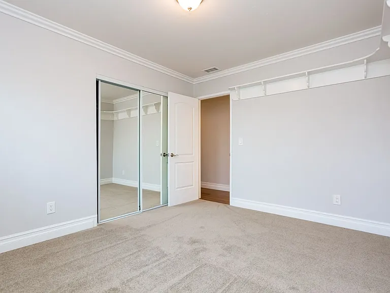 5564 Lone Star Dr — Photo 21