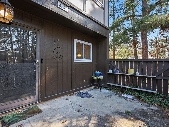 4th image of 4271 Lake Ridge Dr