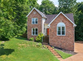 205 Oak Hollow Cir, Hermitage, TN 37076