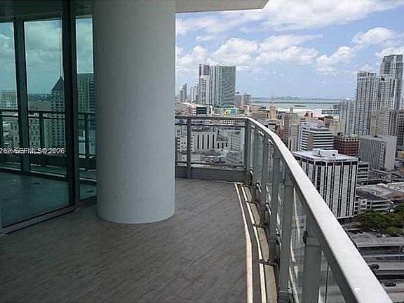 3rd image of 90 SW 3rd St APT 3104