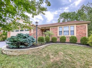 4900 Honeysuckle Blvd, Columbus, OH 43230