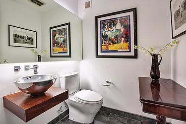 Rented by New York Residence