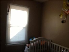 4th image of 25665 W Hills Dr