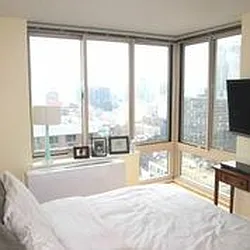 Rented by Space Marketing Shop