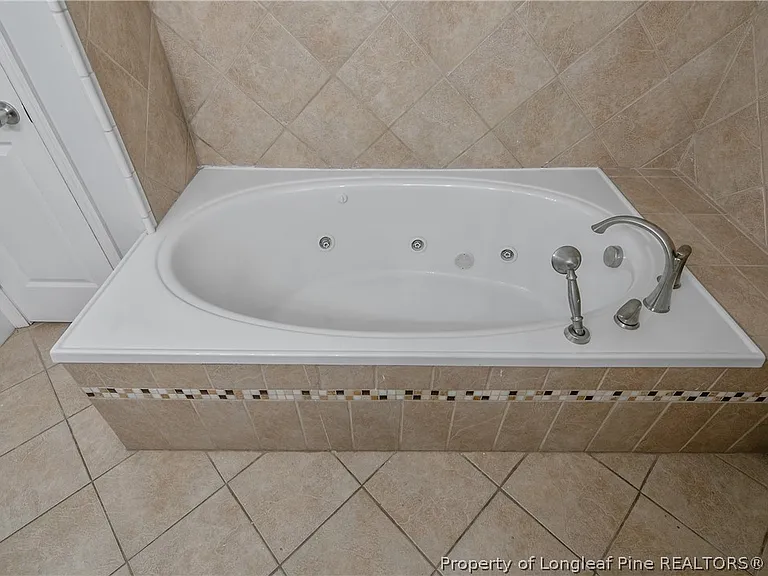 1208 Goodview Ave — Photo 38