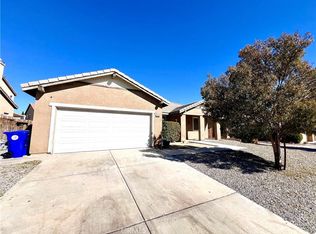 13742 Woodpecker Rd, Victorville, CA 92394