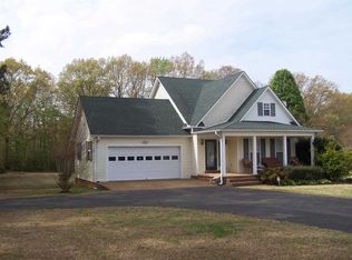 15 J H Winborn Ln, Savannah, TN 38372