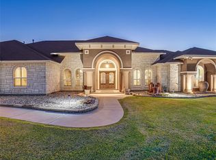 935 Ross Prairie Church Rd, Ross, TX 78940