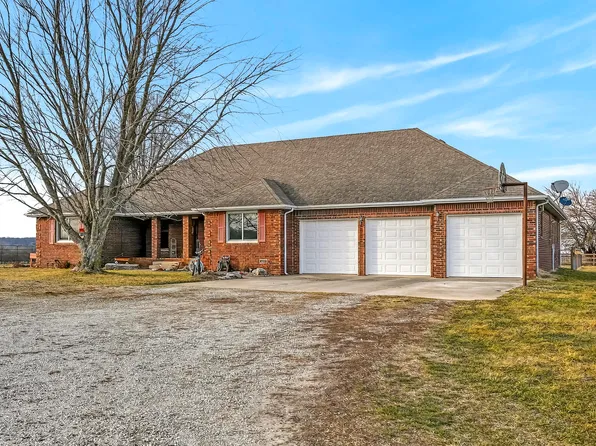5585 Highway Ab, Fair Grove, MO 65648