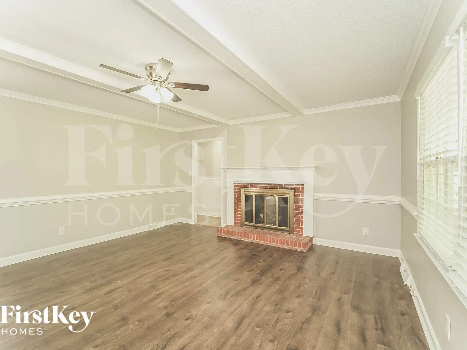 4 bed, 2.5 bath, 2559 sqft, $2,700 — Photo 4