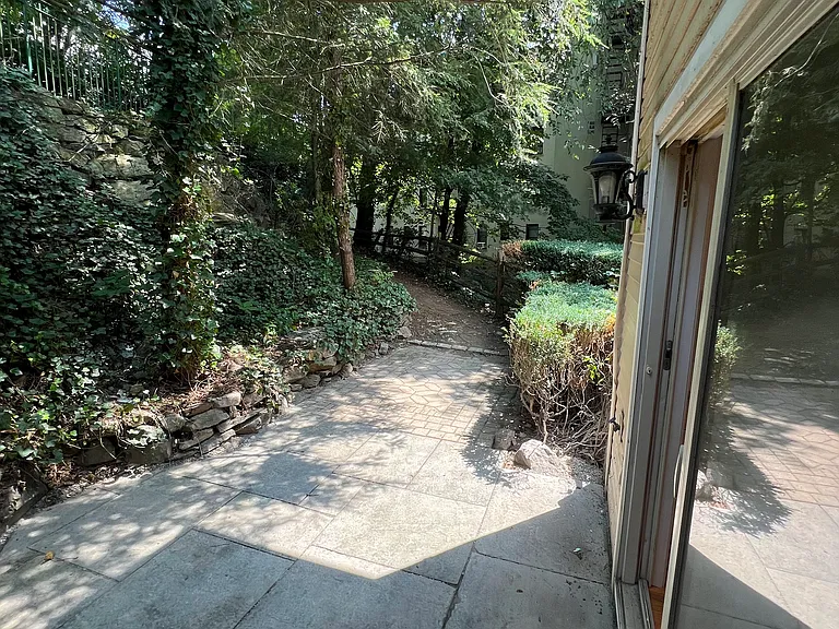 Boyd Pl — Photo 11