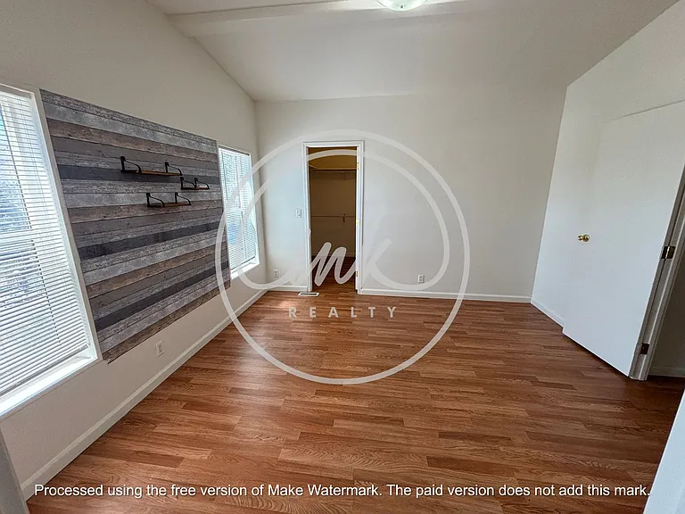 3289 Penrod Ln — Photo 11