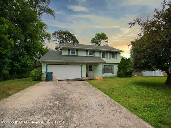 22 Laureldale Court, Little Egg Harbor, NJ 08087