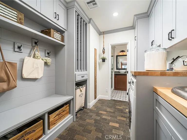 1025 Kent Dr — Photo 22