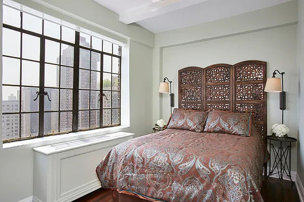 Sold by Compass | media 15