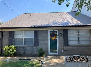 925 Manor Mall, Ardmore, OK 73401