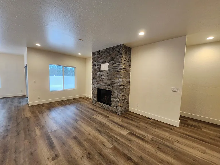 13533 N Bale St — Photo 5
