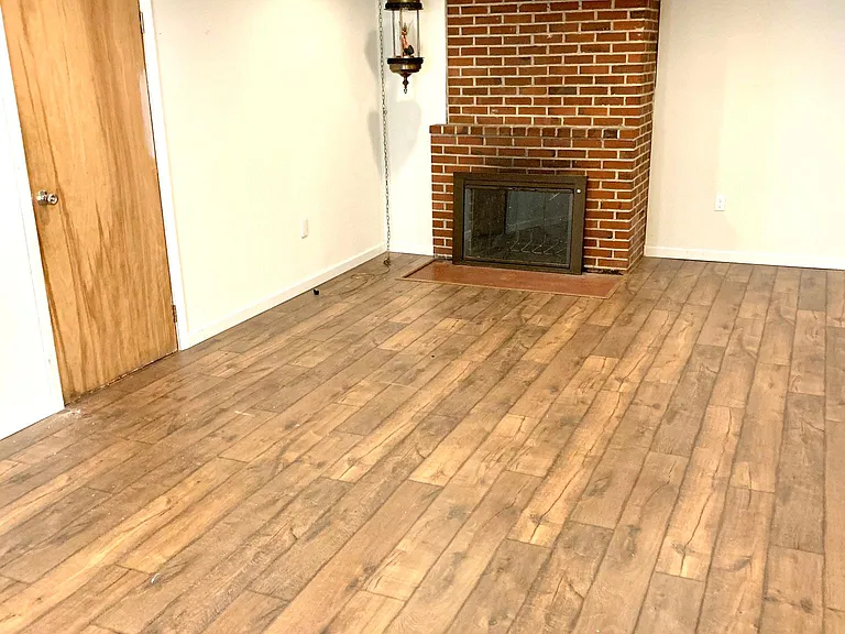 4111 NW Daniels St — Photo 5