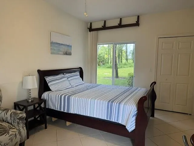 8906 Sandshot Ct #B — Photo 4