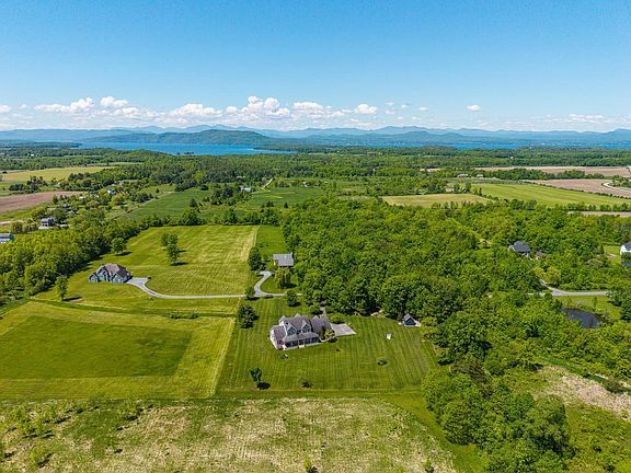 2nd image of 449 Palmer Lane
