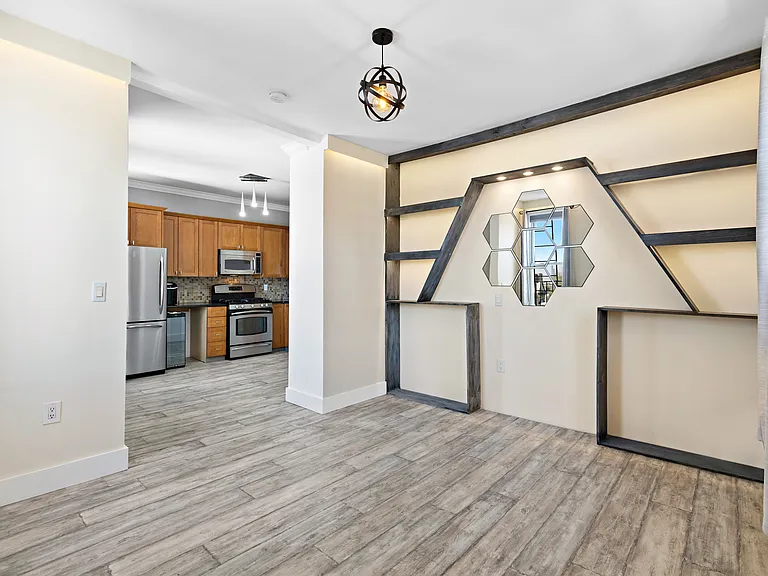 2614 Palisade Ave #4B — Photo 6
