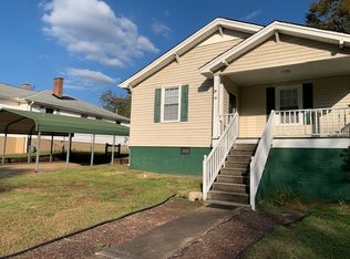 18 Mellon St, Slater, SC 29683