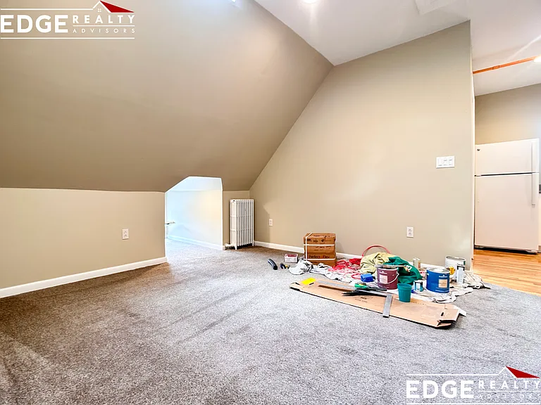 555 Washington St #3 — Photo 5