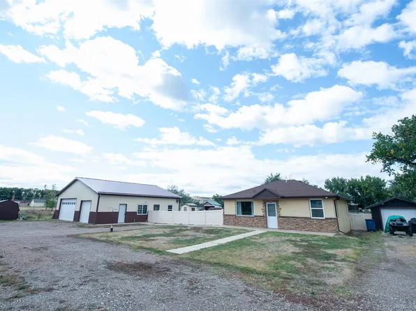 308 26th St NW, Great Falls, MT 59404