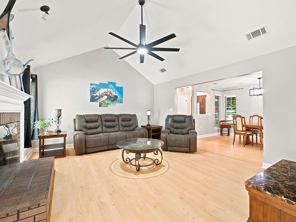 1st image of 2216 Calle De Marbella