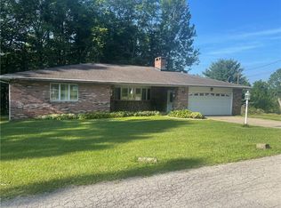 22 Pine St, Wheatland, PA 16161