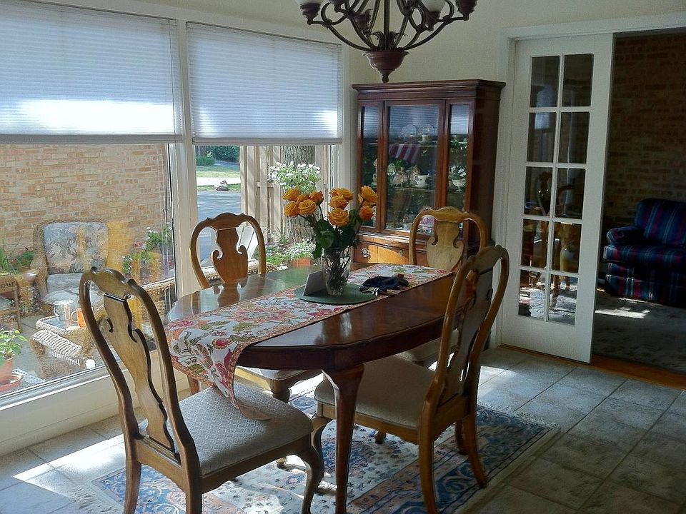 2nd image of 710 Concord Ln