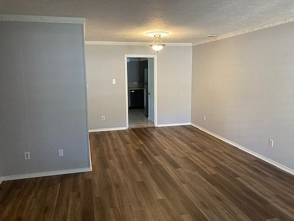 5th image of 8318 Lullwater Dr