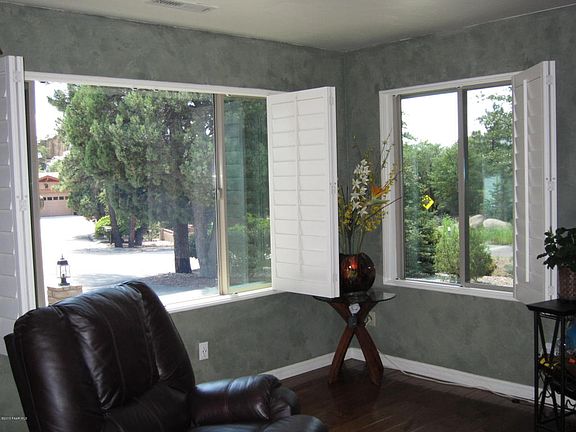 5th image of 1298 Los Arcos Dr