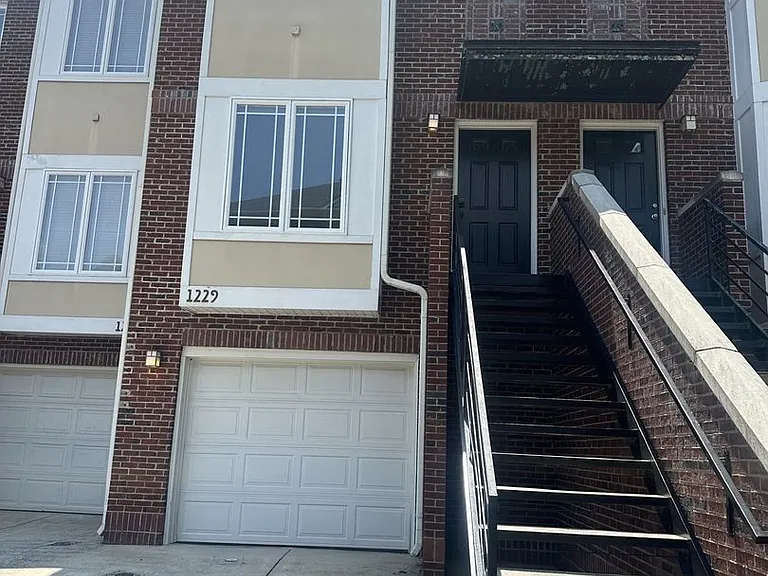 1229 Lalex Ln — Photo 3