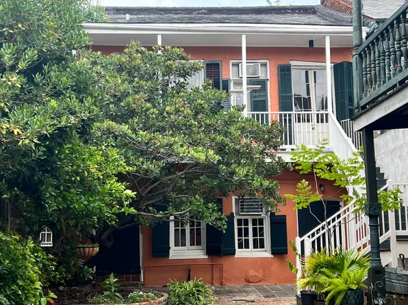 819 Saint Ann St, New Orleans, LA