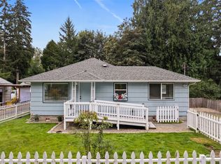 4109 NW Kennedy Dr, Bremerton, WA