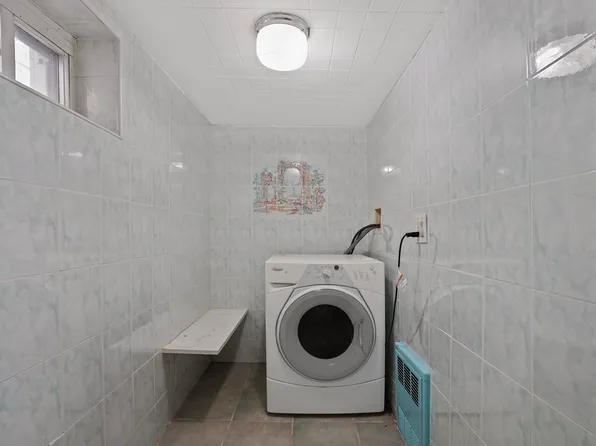 1728 West 2nd Street image 13 of 18