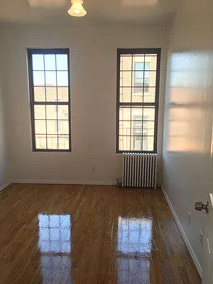 Rented by Grand & Co. | media 25