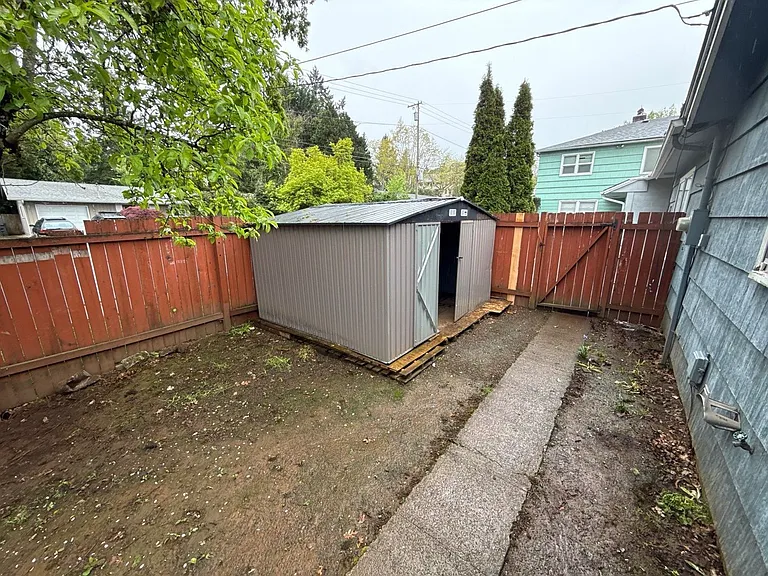 465 Madrona Ave SE — Photo 22