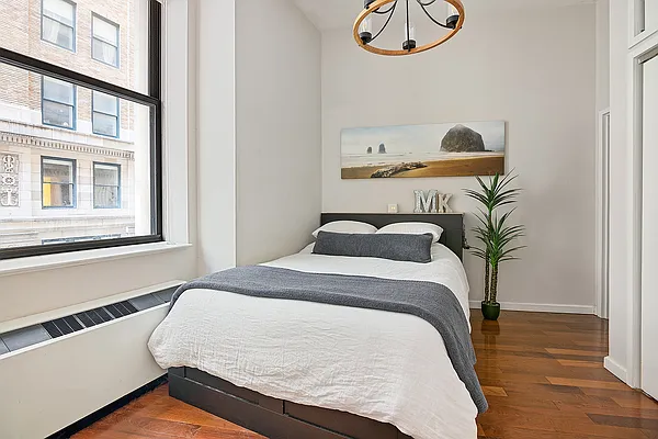 Sold by Compass | media 4