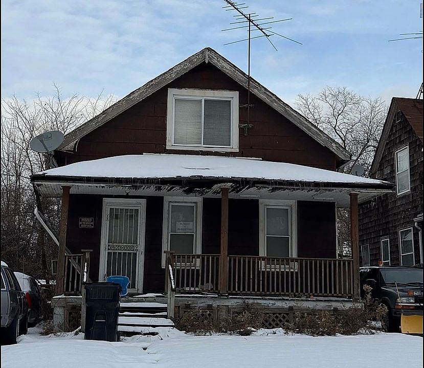 1st image of 9323 Easton Ave