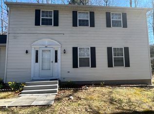 111 Lilac Dr, East Stroudsburg, PA 18301