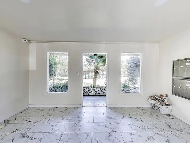 256 La Pala Drive — Photo 18