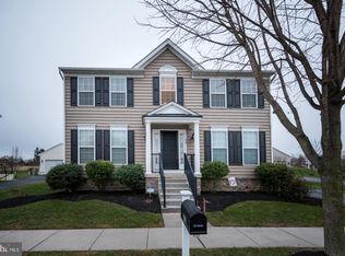 605 Neill St, Cochranville, PA 19330