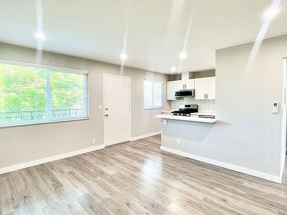 4th image of 1200 Alpine Rd #44